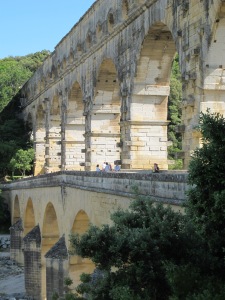 Aqueduct bridge, Pont du Gard