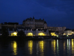 Chateau de Chambord at night